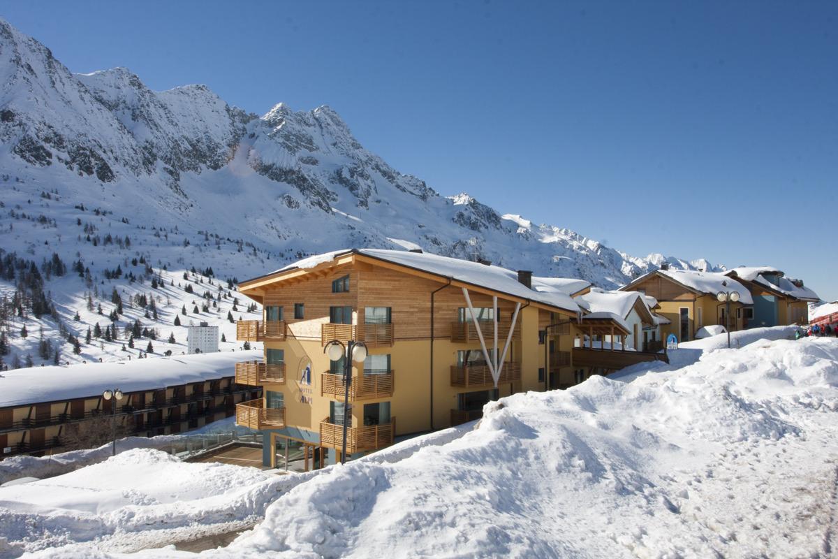 Hotel Delle Alpi Tonalepass Exterior foto